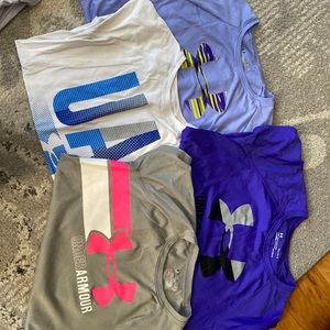 Under armor youth large 4 t-shirts